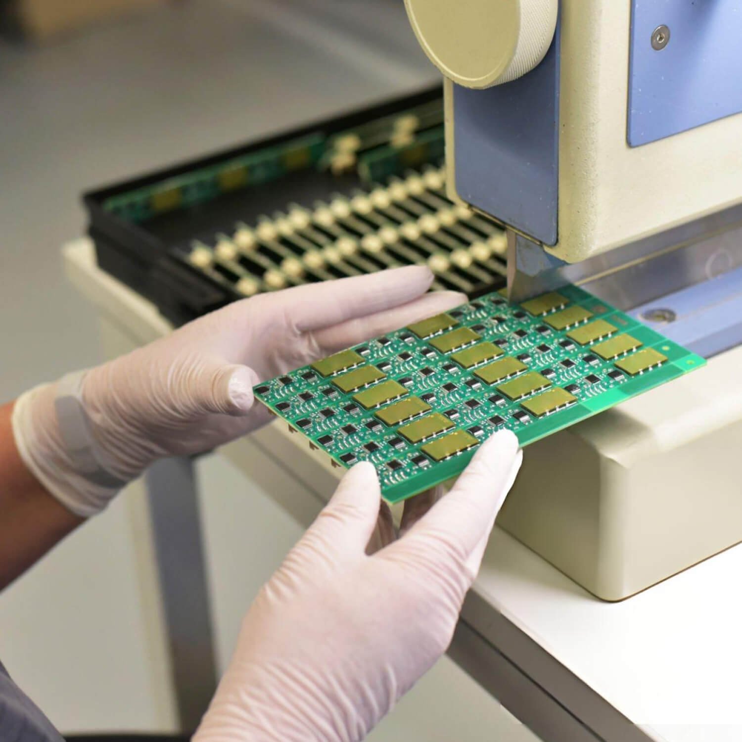 FR-4 PCB Manufacturer