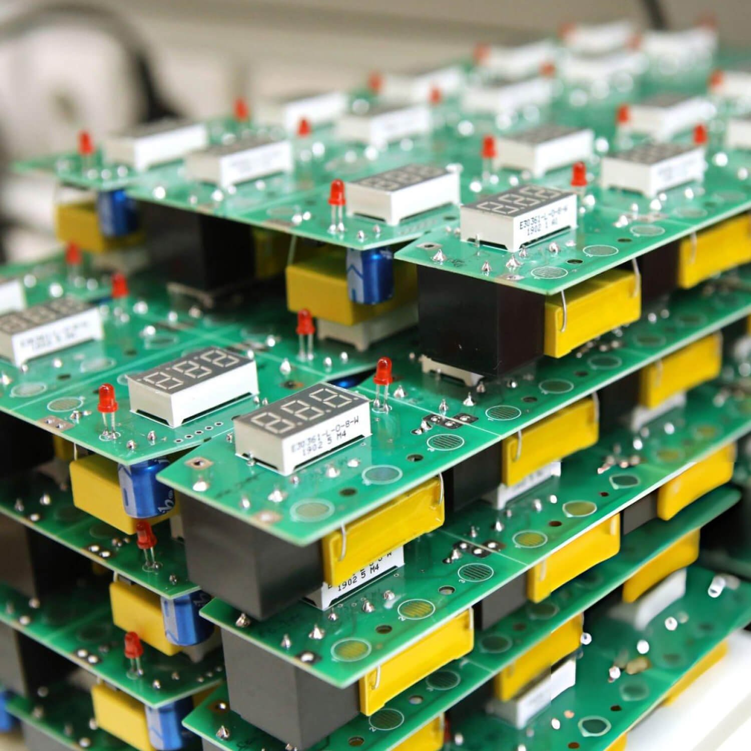 Low Volume PCBA Benefit