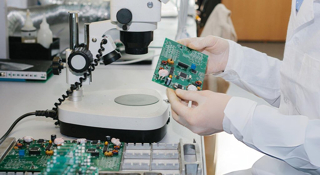Multi-Layer PCB Manufacturer Electrical Testing