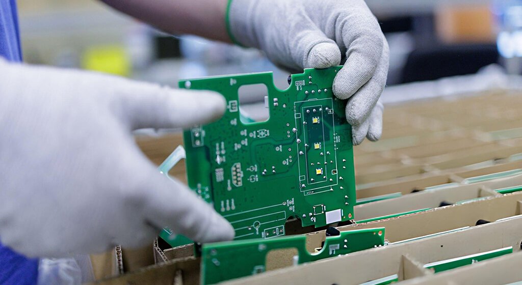Multi-Layer PCB Manufacturer Packaging and Shipment