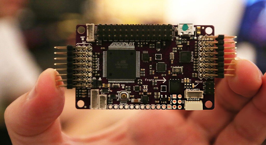 Main Components Found on Flight Controller PCBs