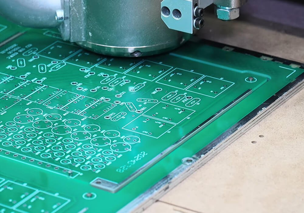 PCB Manufacturing 13.PCB Cutting and Profiling