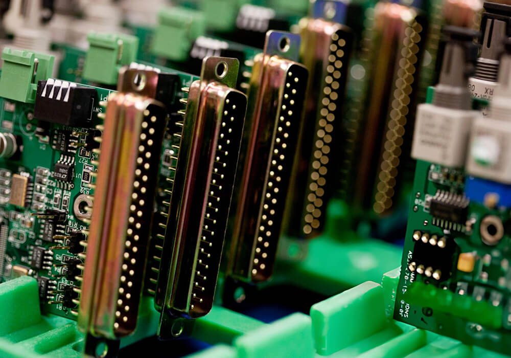 SMT Assembly 4 SMT Assembly Mixed-Technology Assemblies
